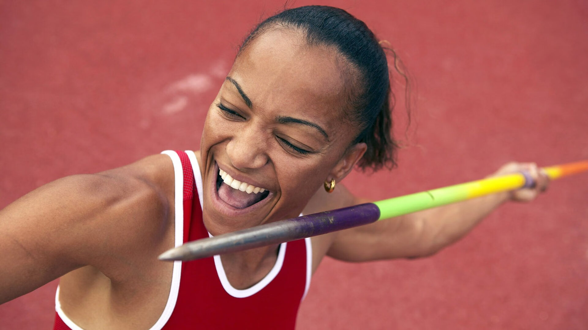 篮球运动员专项技术训练成效明显,专业篮球运动员的训练方法